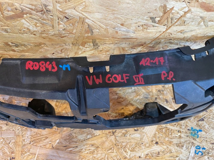 VW GOLF VII 7 5G 12-16 GLISSIÈRE POIGNÉE FIXATION PARE-CHOCS DROIT AVANT AVANT