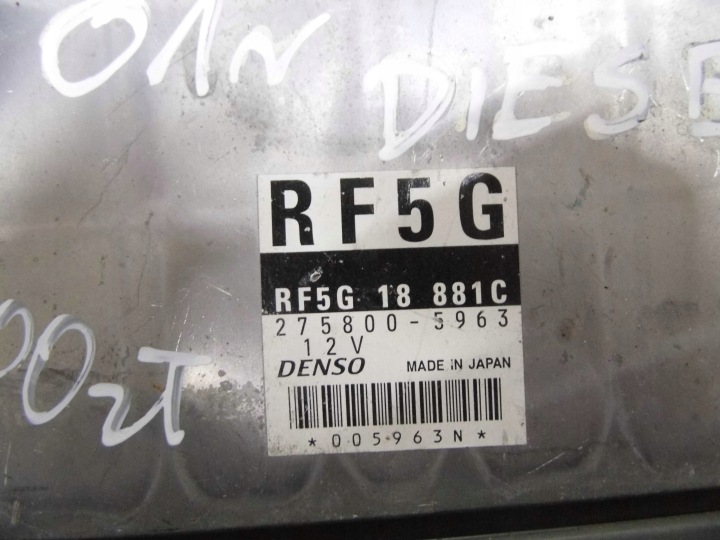 MAZDA MPV 01' ORDINATEUR CONTRÔLEUR MOTEUR 275800-5963
