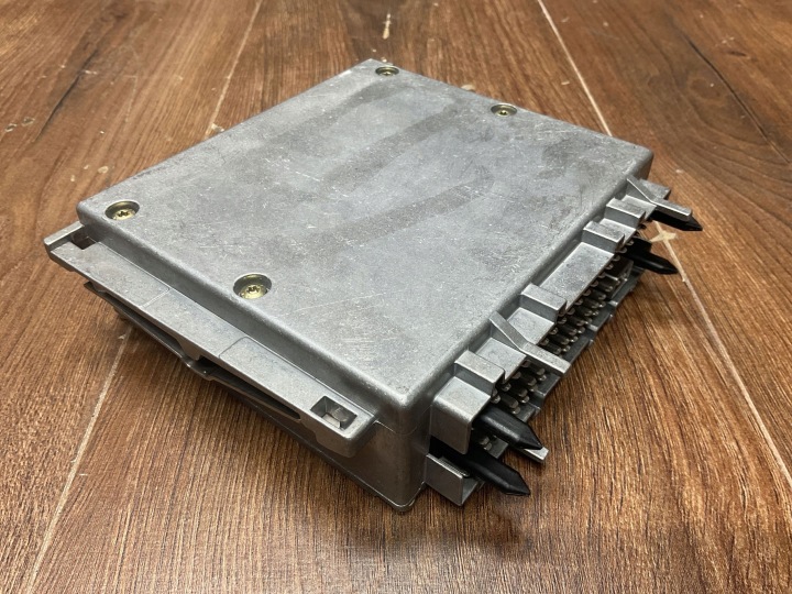 MODULE CONTRÔLEUR PAPILLON DES GAZ EGAS MERCEDES S320 W140 A1405458232 1405458232
