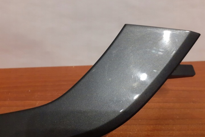 MOULURE DÉCORATIVE FLANC AVANT DROITS PORTES AUDI Q7 (4M) 4M0867410N 2015