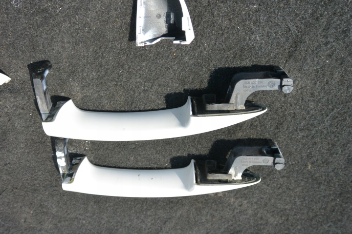 VW PASSAT CC B7 LIFT POIGNÉE BOUCHON PORTES EXTÉRIEUR GAUCHE AVANT ARRIÈRE LB9A