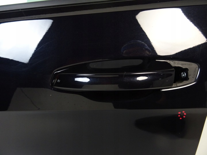VW GOLF VII 7 LIFT BERLINE COMPACTE 5 PORTES GAUCHE AVANT ANNÉE SUR SZYBIE :2017