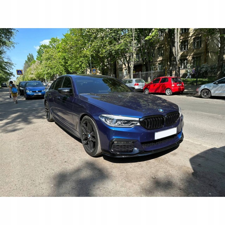 GARNITURES BAGUETTES SOUS SEUILS BMW G30 G31 MP STYLE NOIR BRILLANT