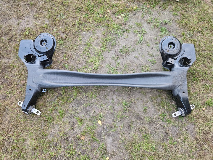 ARRIÈRE POUTRE AXE SUSPENSION ARRIÈRE PEUGEOT 3008 5008 II 308 II C4 PICASSO