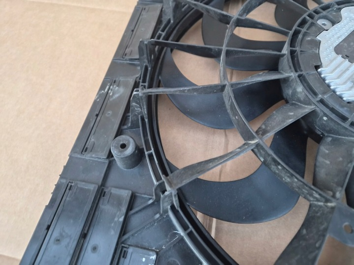VENTILATEUR BMW X5 X6 X7 X5M X6M G05 G06 G07 8697886 ORIGINAL