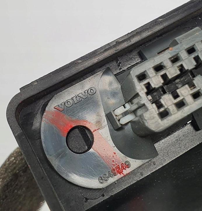 PRISE DIAGNOSTIC OBD2 VOLVO V70 II 6849549 9192794