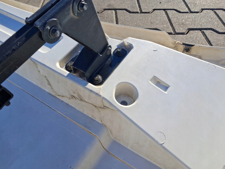 SPOILER DÉFLECTEUR D'AIR TOITS CABINES GLOBETROTTER CHÂSSIS VOLVO FH 4 5