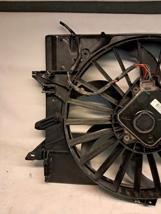 VENTILATEUR RADIATEUR JAGUAR XF X250 3.0 V6 ESSENCE 6W83-8C607-AA