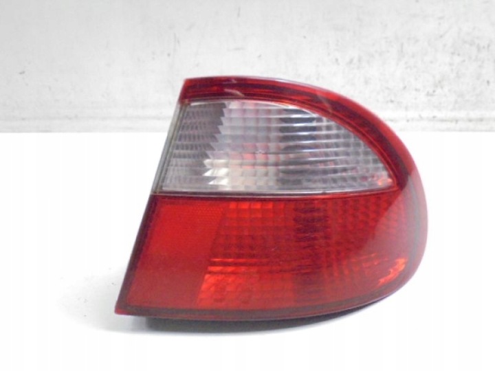 DAEWOO LANOS PHARE ARRIÈRE DROITE 4D 0311-001066