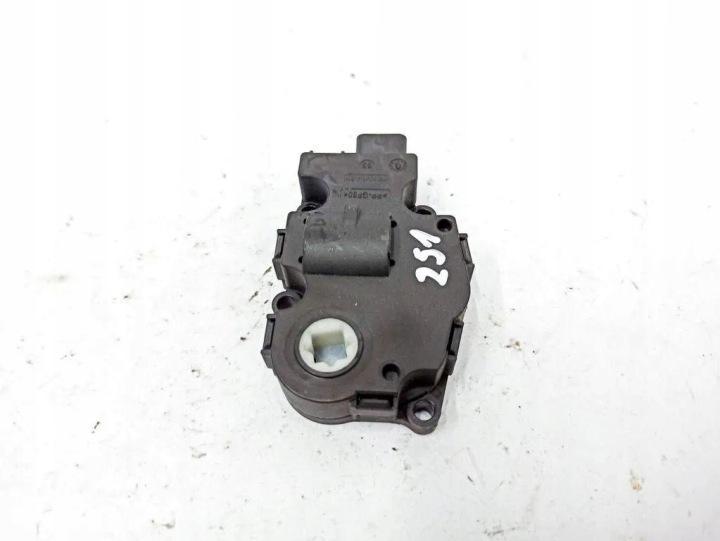 PETIT MOTEUR CLAPETS COLLECTEURS MERCEDES-BENZ R (W251, V251) EFB436 34313137