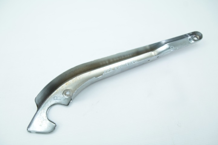 SUZUKI VZ MARAUDER 800 93-03 MOULURE CHROME DROITE
