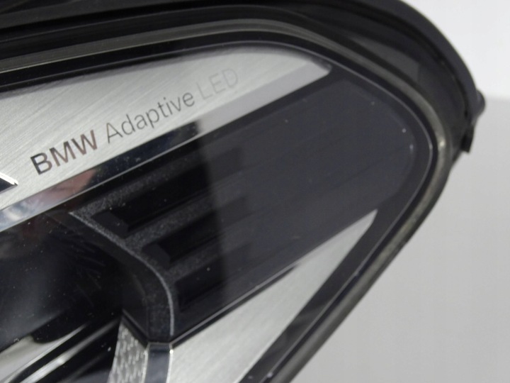 PHARE AVANT AVANT GAUCHE BMW 5 G30 G31 ADAPTIVE LED
