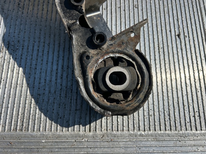 CHÂSSIS CHÂSSIS POUTRE SUSPENSIONS MOTEUR AVANT AUDI A6 C6 2.0 2.4 2.7 3.0 3.2