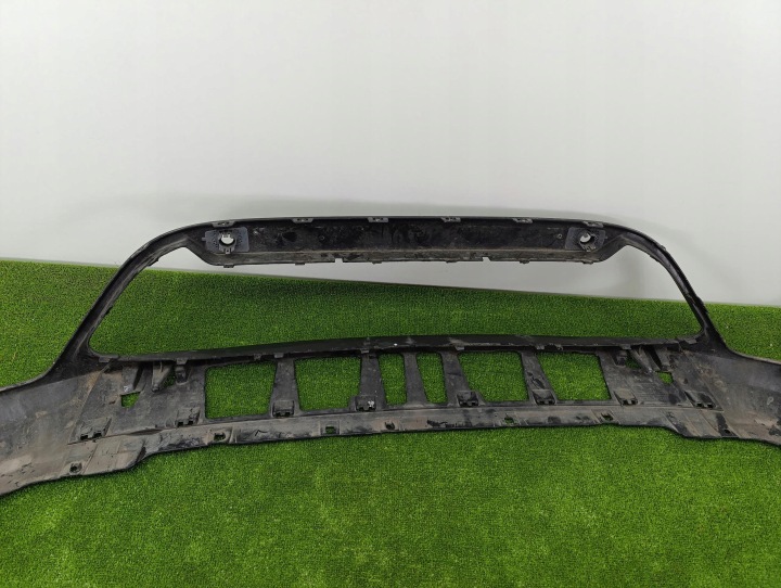 BMW X1 F48 LCI LIFT SPOILER DOUBLURE INFÉRIEURE BAS PARE-CHOCS AVANT
