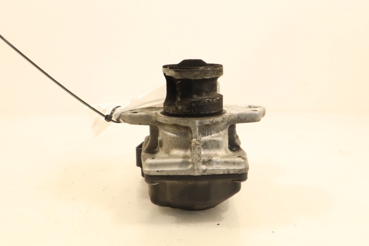 VANNE EGR RECYCLAGE GAZ D'ÉCHAPPEMENT NISSAN X-TRAIL III T32 1.7DCI 147109948R