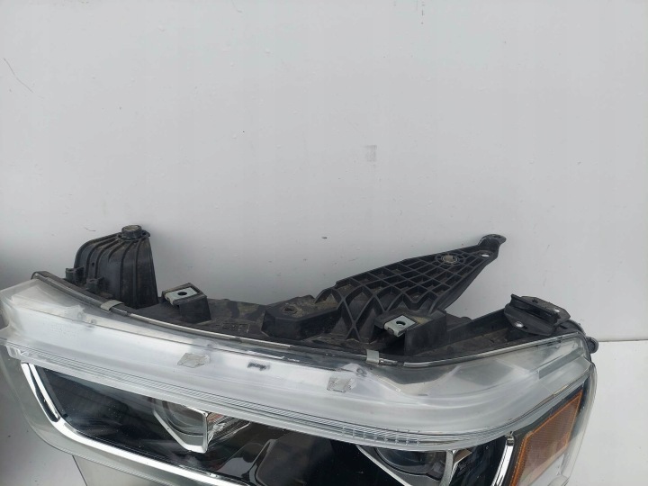 DODGE RAM 19- PHARE GAUCHE DROITE AVANT COMPLET LED JEU
