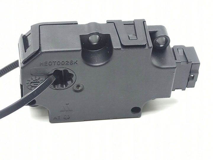 PETIT MOTEUR CAPOTS CONDUIT D'AIR AUDI A4 S4 B9 8W K11188A02