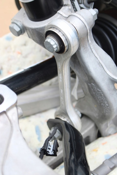 AUDI E-TRON POUTRE SUSPENSIONS AVANT SUSPENSION CHÂSSIS 4KE399313B 4M0407241K
