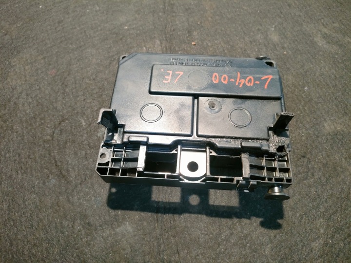 PEUGEOT CITROEN FIAT MODULE BSM -L04 6500CK