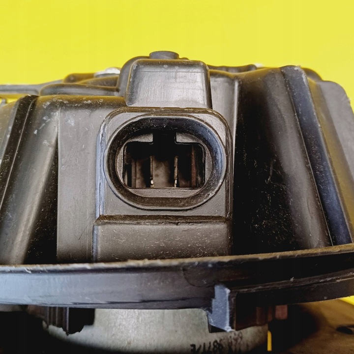 VENTILATEUR CONDUIT D'AIR VENTILATEUR PEUGEOT 1007 1.4 7737012801 NR594