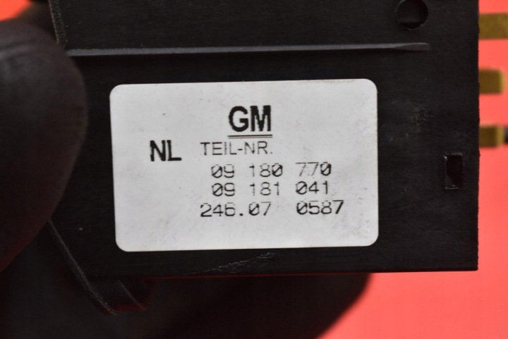 COMMUTATEUR COMMUTATEUR FEUX 09180770 OPEL ASTRA 2 II G 98-09