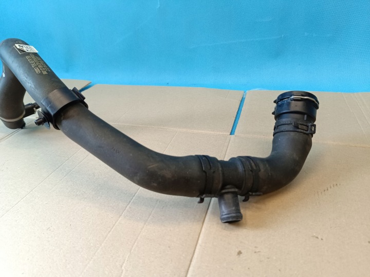 AUDI A4 B9 AVANT 2.0 TFSI 150KW 4X4 2023 R FIL EAU 8W0122055CB