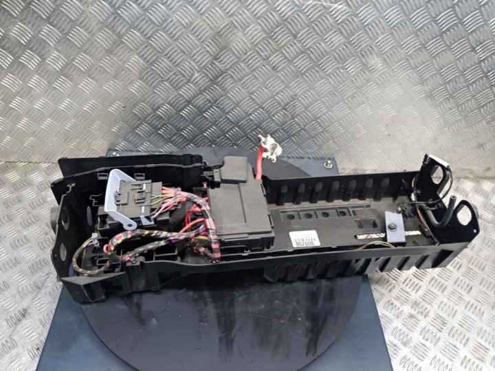 CHÂSSIS BATTERIE SERRE-CÂBLE ASTRA K UNIVERSEL 1.6 CDTI 39014514