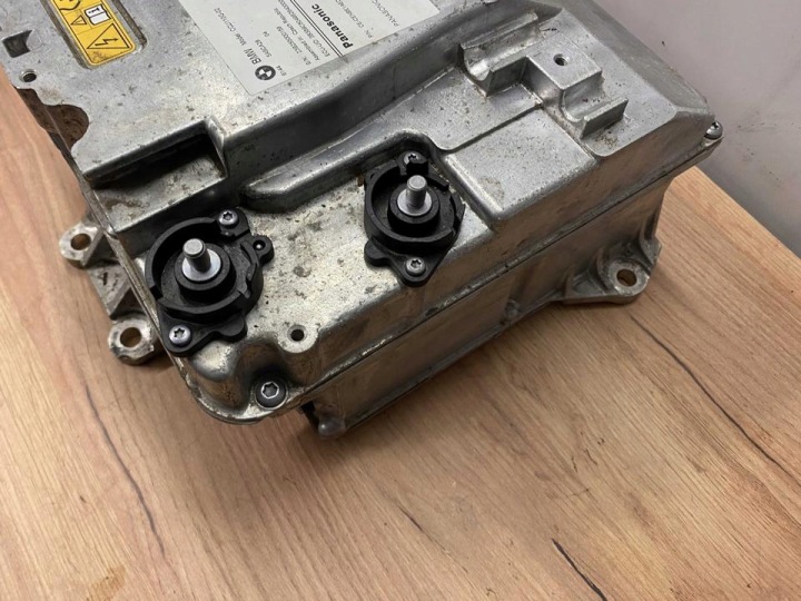 INWERTER AVEC CONVERTISSEUR BMW IX3 2024 5A5CA28