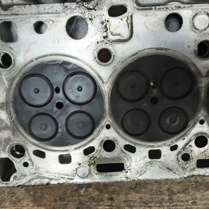 CULASSE MOTEUR BMW N47D20 E90 E87 7812603 02