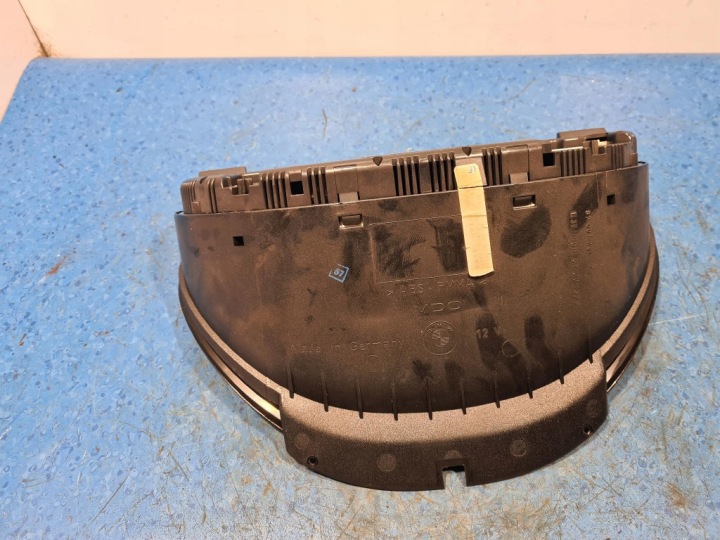 BMW 5 E39 2.5B COMPTEUR 6906999
