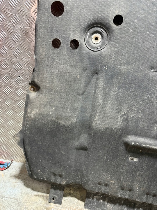 PEUGEOT 5008 3008 II GRANDLAND X PROTECTION PLAQUE SOUS MOTEUR 9828797280 EN BON ÉTAT