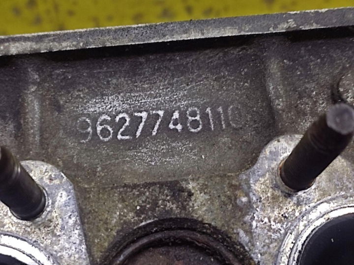 PEUGEOT 206 1.4 CULASSE MOTEUR 9627748110