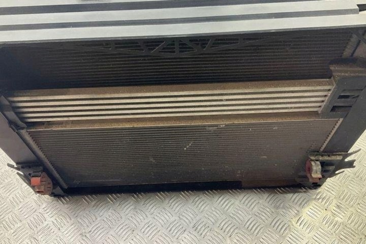 ENSEMBLE RADIATEURS BMW 7 (F01, F02) 7575395 4.4L GASOLINE 298KW 2009