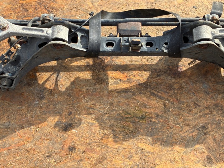HYUNDAI I40 2014 LIFT UNIVERSEL POUTRE SUSPENSIONS ARRIÈRE 55405-3Z750