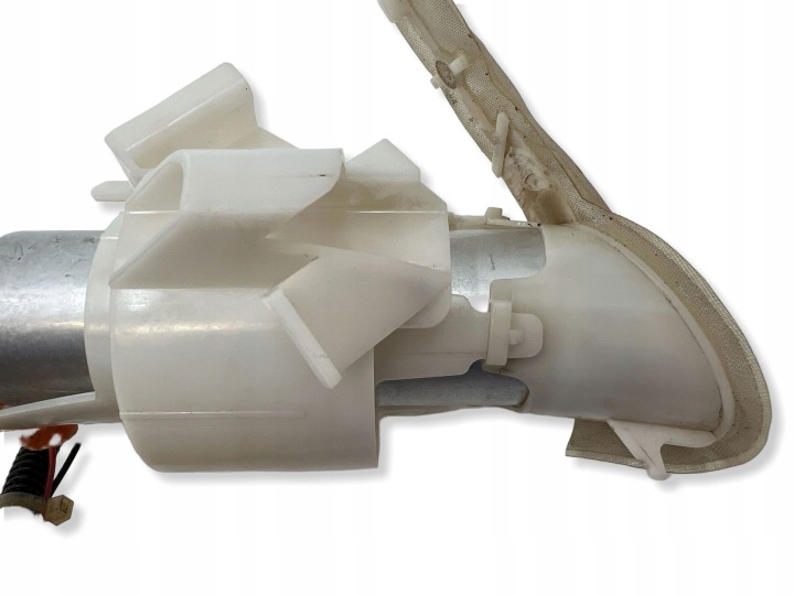 BMW 5 F10 F11 2014 POMPE CARBURANTS