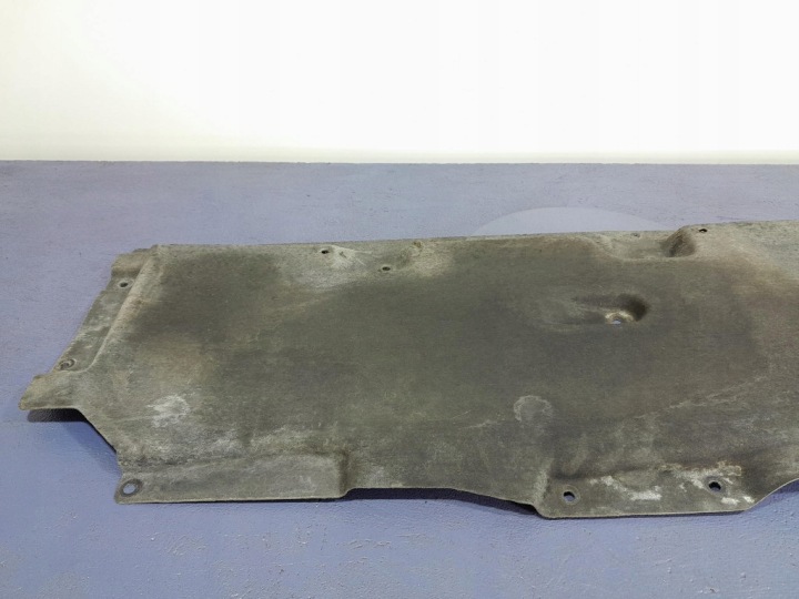 PLAQUE OSLNA CHÂSSIS AUDI Q7 4M0 4M0825206J