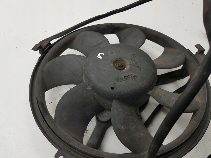 VOLKSWAGEN PASSAT B5 1998 ÉLECTRIQUE VENTILATEUR RADIATEUR