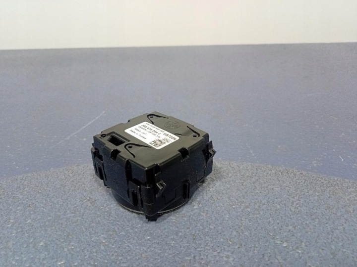 VW PASSAT B8 HORLOGE 3G0919204C