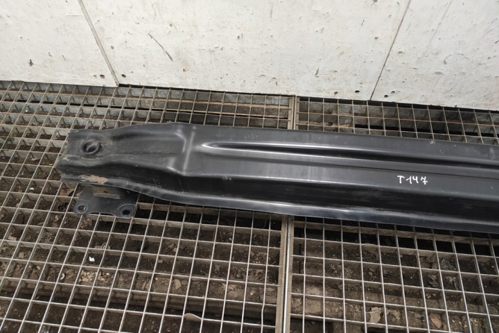 POUTRE PARE-CHOCS ARRIÈRE VW GOLF VII (5G1, BQ1, BE1, BE2) 3G0807311 2.0L