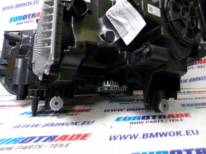BMW 6 G32 PHARES AVANT PHARE GAUCHE DROITE LED AHL ADAPTIVE ENSEMBLE