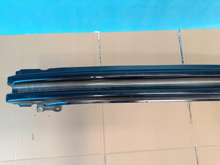 SKODA KAROQ 1,5 TSI 110KW 2020 R RENFORCEMENT POUTRE PARE-CHOCS ARRIÈRE 575807305B