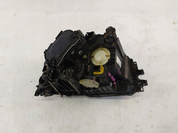 PHARE DROIT AVANT MERCEDES ACTROS MP4 13- A9618207361