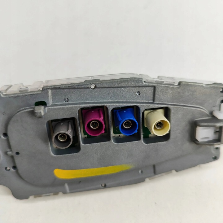 BMW 3 F30 F35 F31 2016 ANTENNE GPS