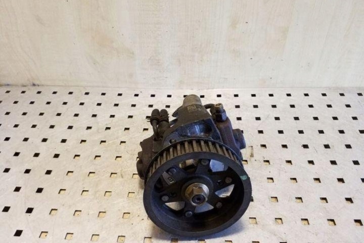 POMPE CARBURANTS TOYOTA AVENSIS (_T25_) 221000G010 2.0L DIESEL 85KW 2005