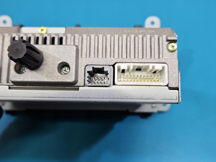 RADIO D'USINE RENAULT CLIO IV 12-20 281155249R AUTORADIO