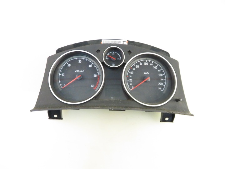 COMPTEUR OPEL ZAFIRA B (A05) 1.9 CDTI 8V 120 AVEC 19 DT 13225980ZT