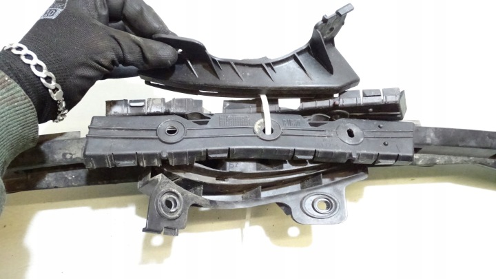 GLISSIÈRE PARE-CHOCS ARRIÈRE JEU FIAT BRAVO II 1.4T-JET