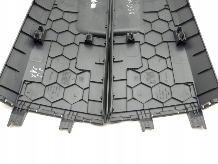 SEAT ARONA 2023 PROTECTION MONTANTS B INFÉRIEURE 6F0867240