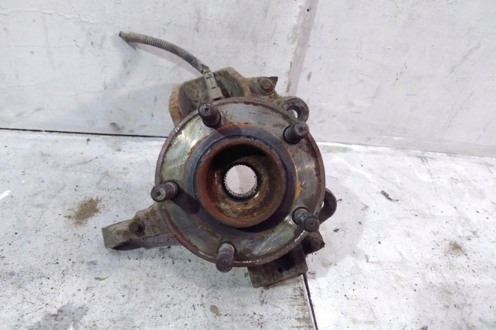 ROTULE DE DIRECTION AVANT DROITE VOLVO V50 (MW) 3M513K170 2.44L GASOLINE 103KW 2005