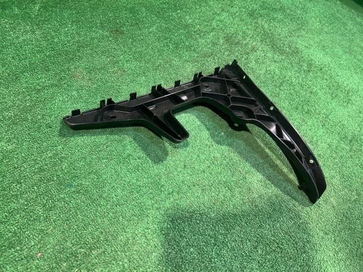 AUDI A6 C6 4F9 UNIVERSEL GLISSIÈRE FIXATION PARE-CHOCS DROIT ARRIÈRE ARRIÈRE 4F9807454